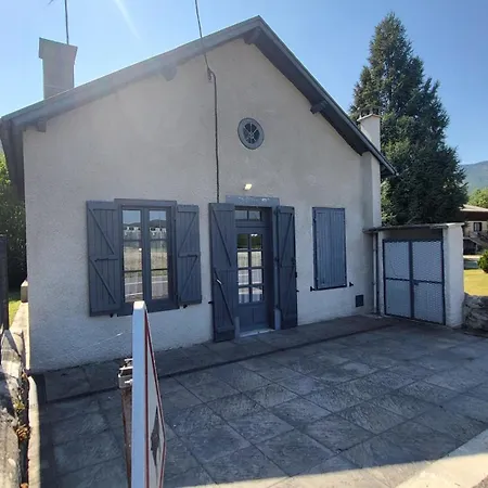 Maisonnette Au Coeur Des Pyrénées * Saléchan