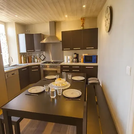 Maisonnette Au Coeur Des Pyrenees بيت للعطل Saléchan